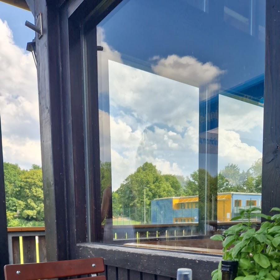 Restaurant "Pizzeria Sporthaus" in Taufkirchen