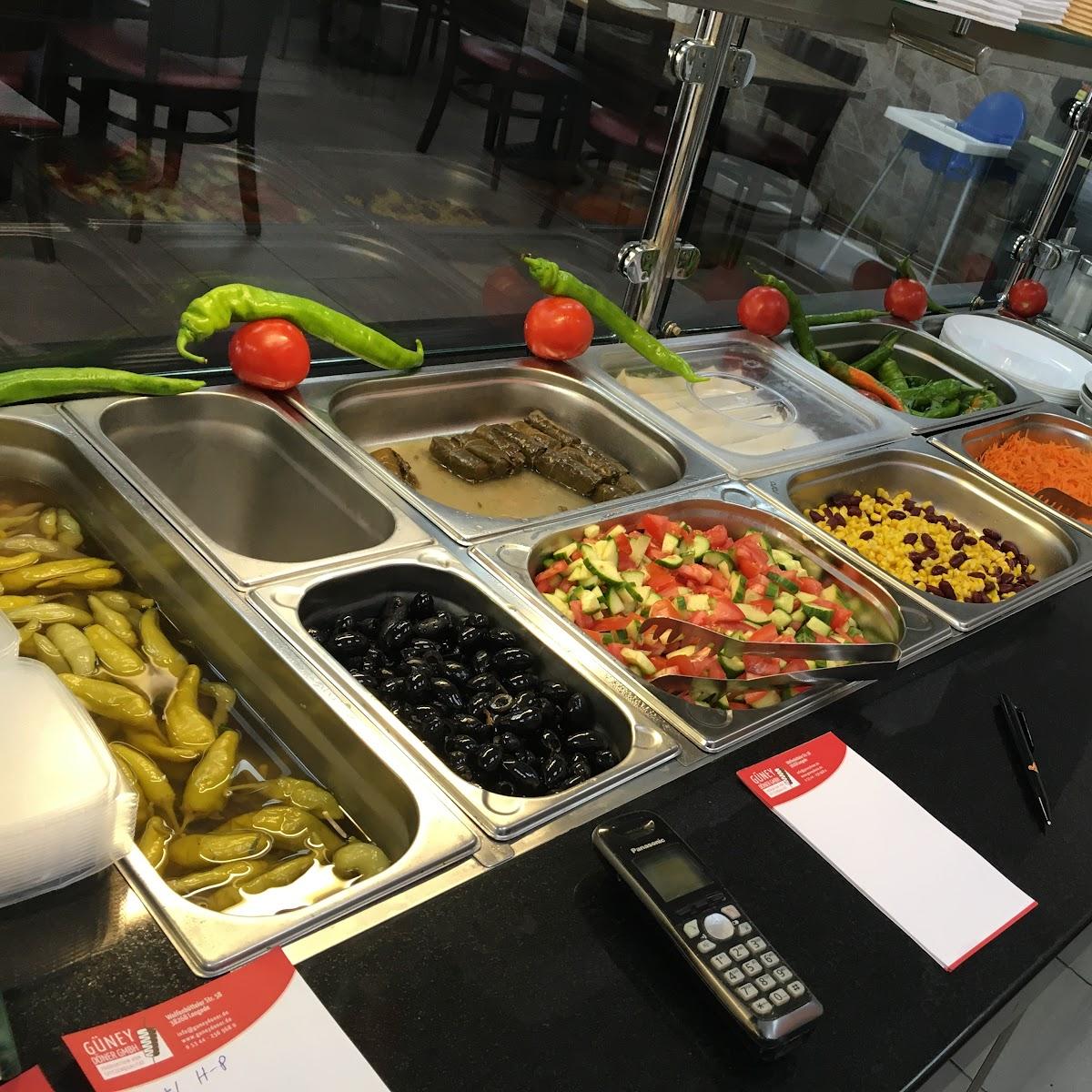 Restaurant "Basch Grill -" in Salzgitter