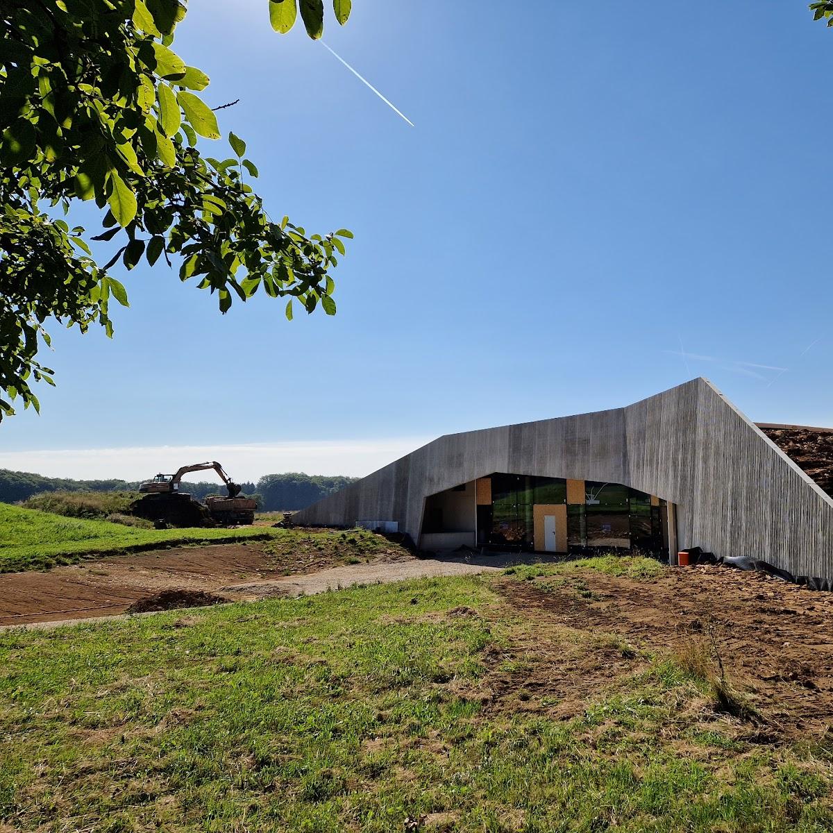 Restaurant "Burrenhof Gasthaus" in Erkenbrechtsweiler