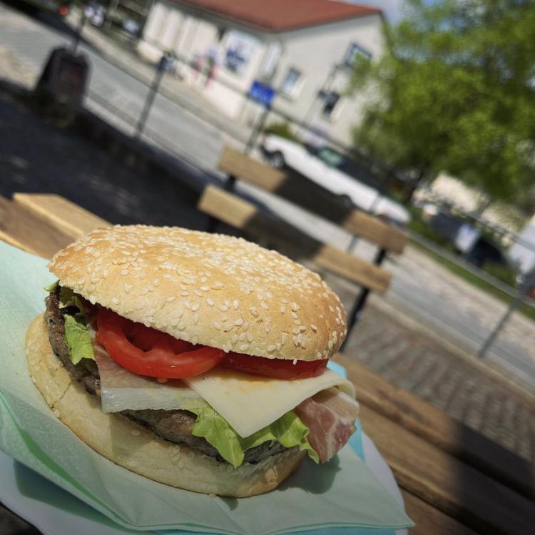 Restaurant "Imbiss Grill Haus" in Spiegelau