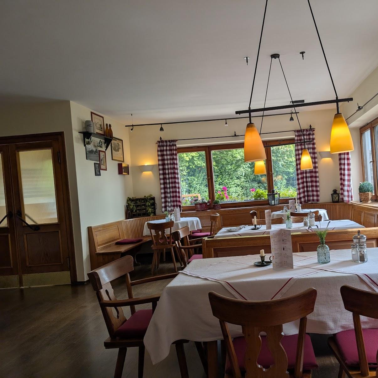 Restaurant "Alpengasthof Hochberg" in Traunstein