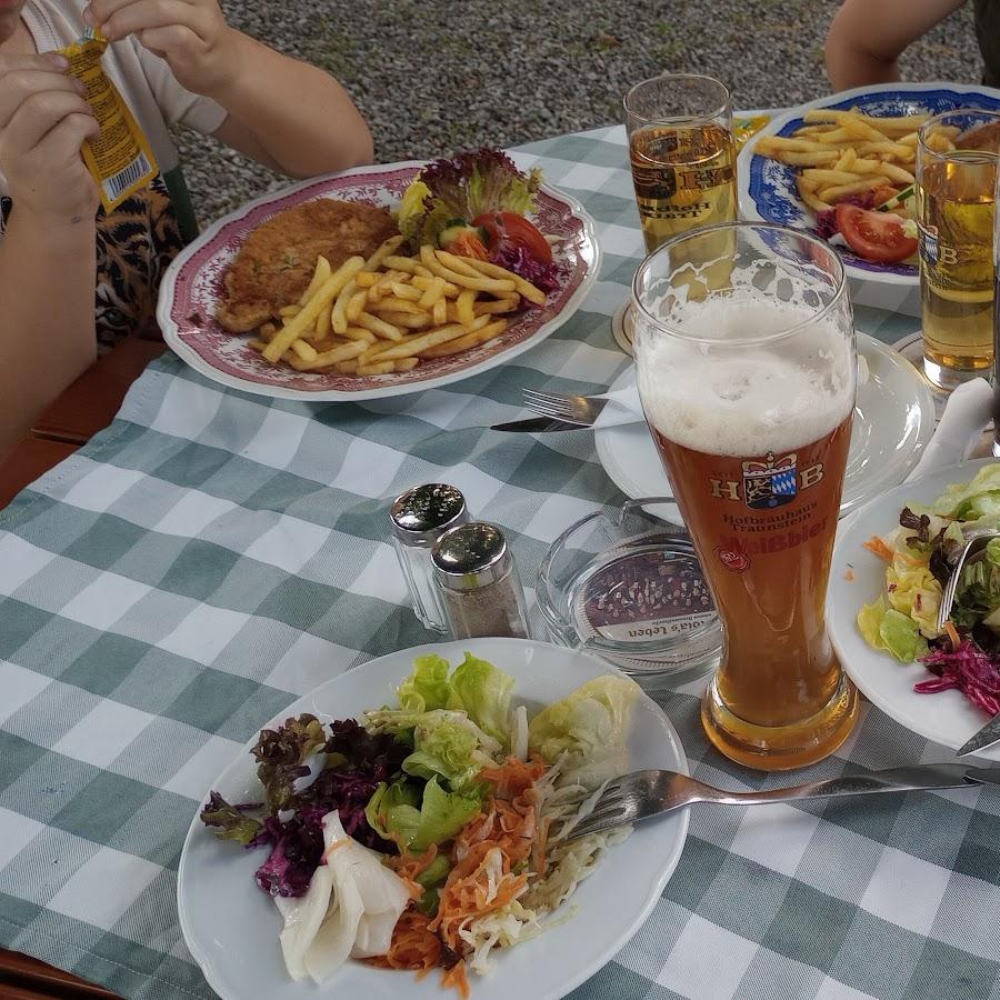 Restaurant "Biergarten Hochberg" in Traunstein
