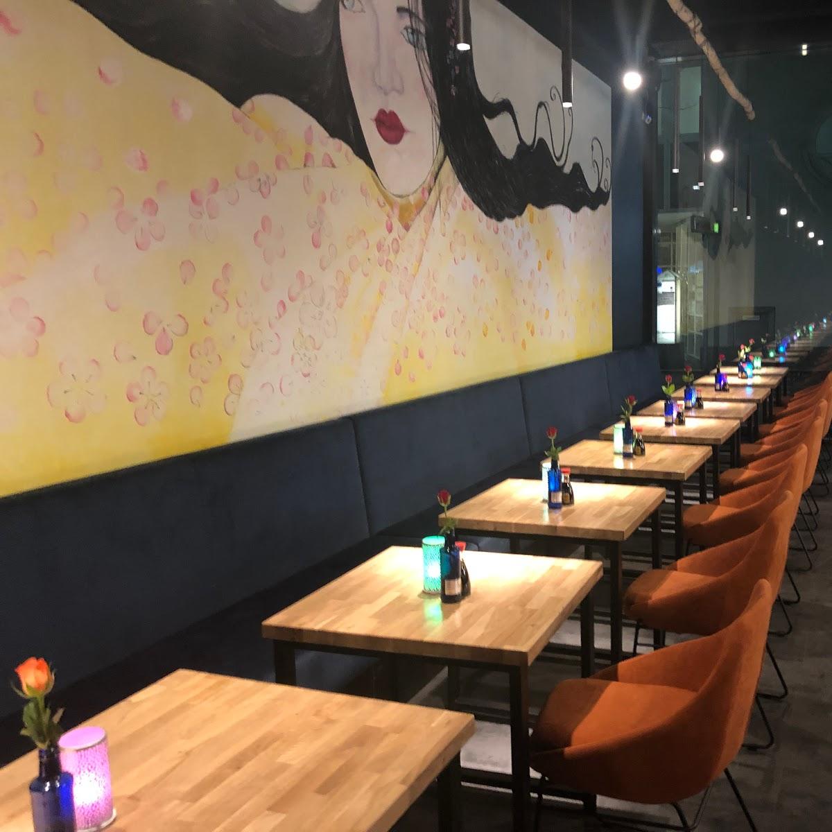 Restaurant "Komari Restaurant" in Waiblingen