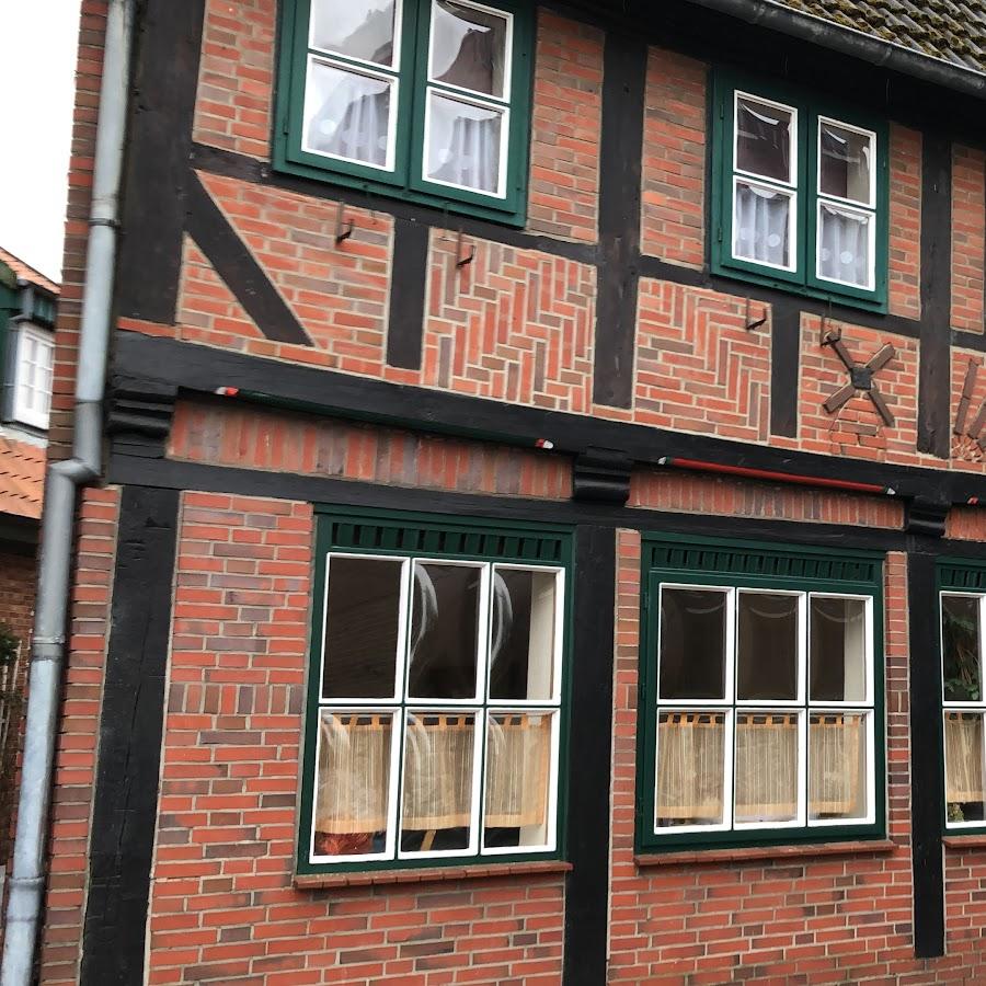 Restaurant "Gästehaus Oh-La-La" in Wilster