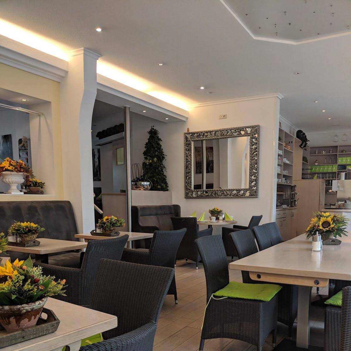 Restaurant "Café Phaenomenon" in Itzehoe