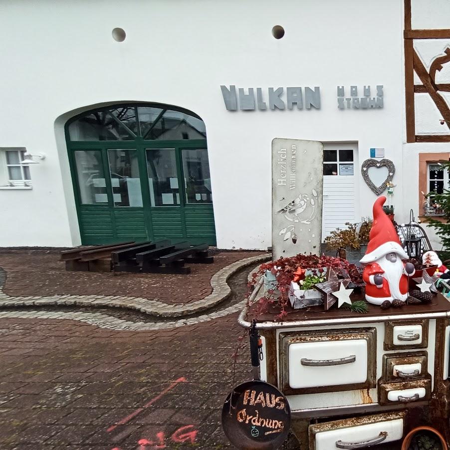 Restaurant "Vulkan Cafe" in Strohn