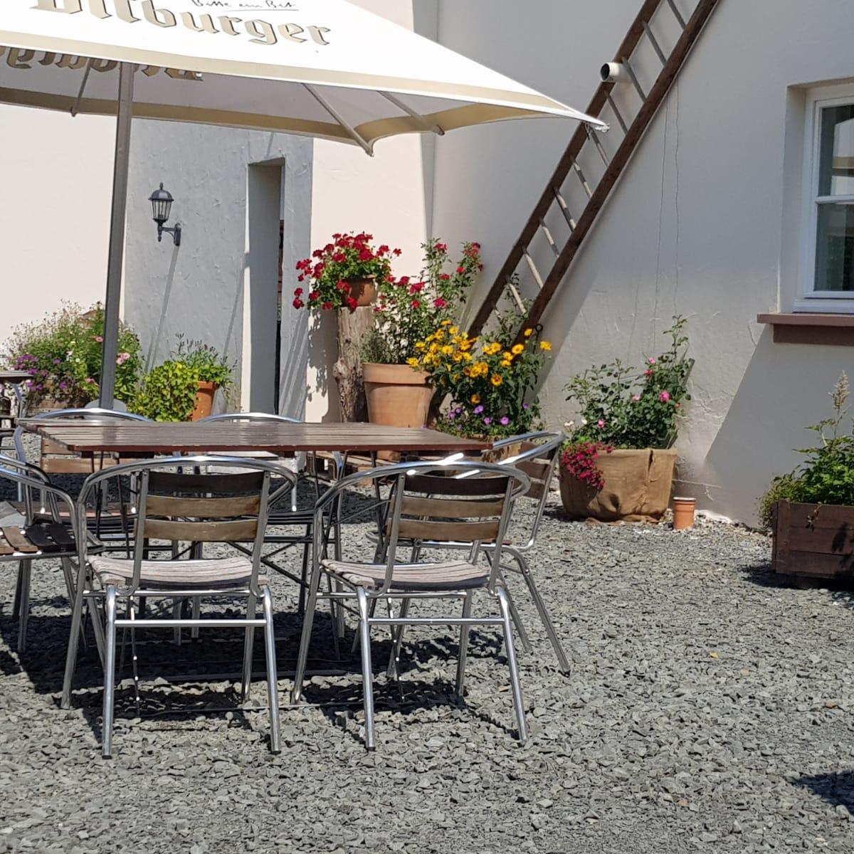 Restaurant "Landhaus  - Integrationsbetrieb  gGmbH" in Gräfendhron