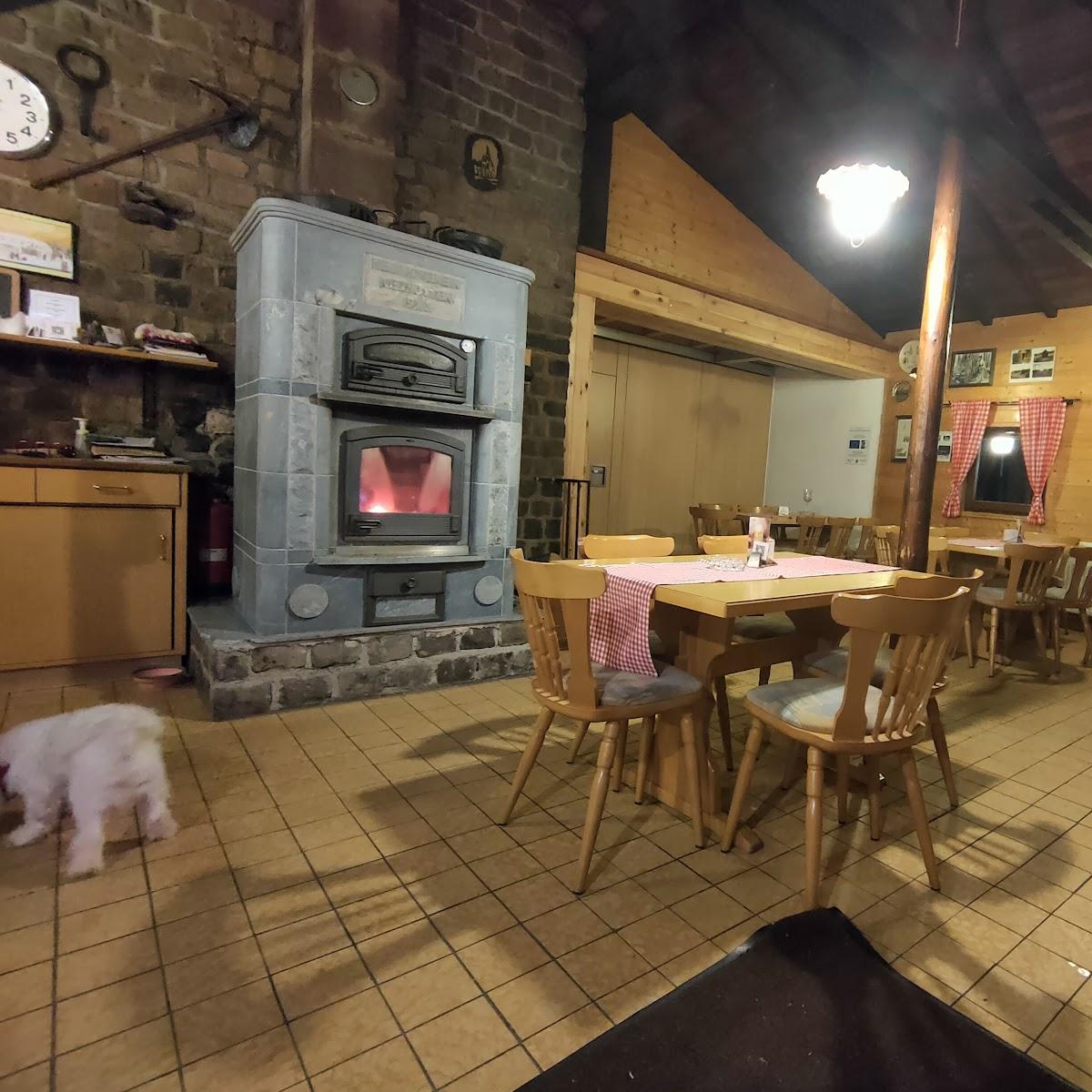 Restaurant "Köhlerhütte" in Neuhütten