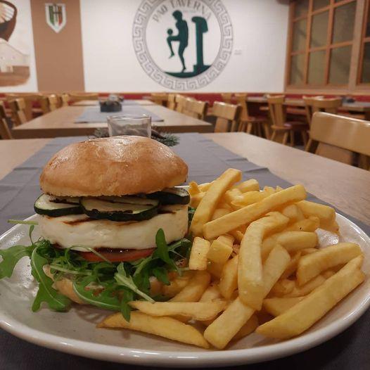 Restaurant "Pao Taverna" in Affing