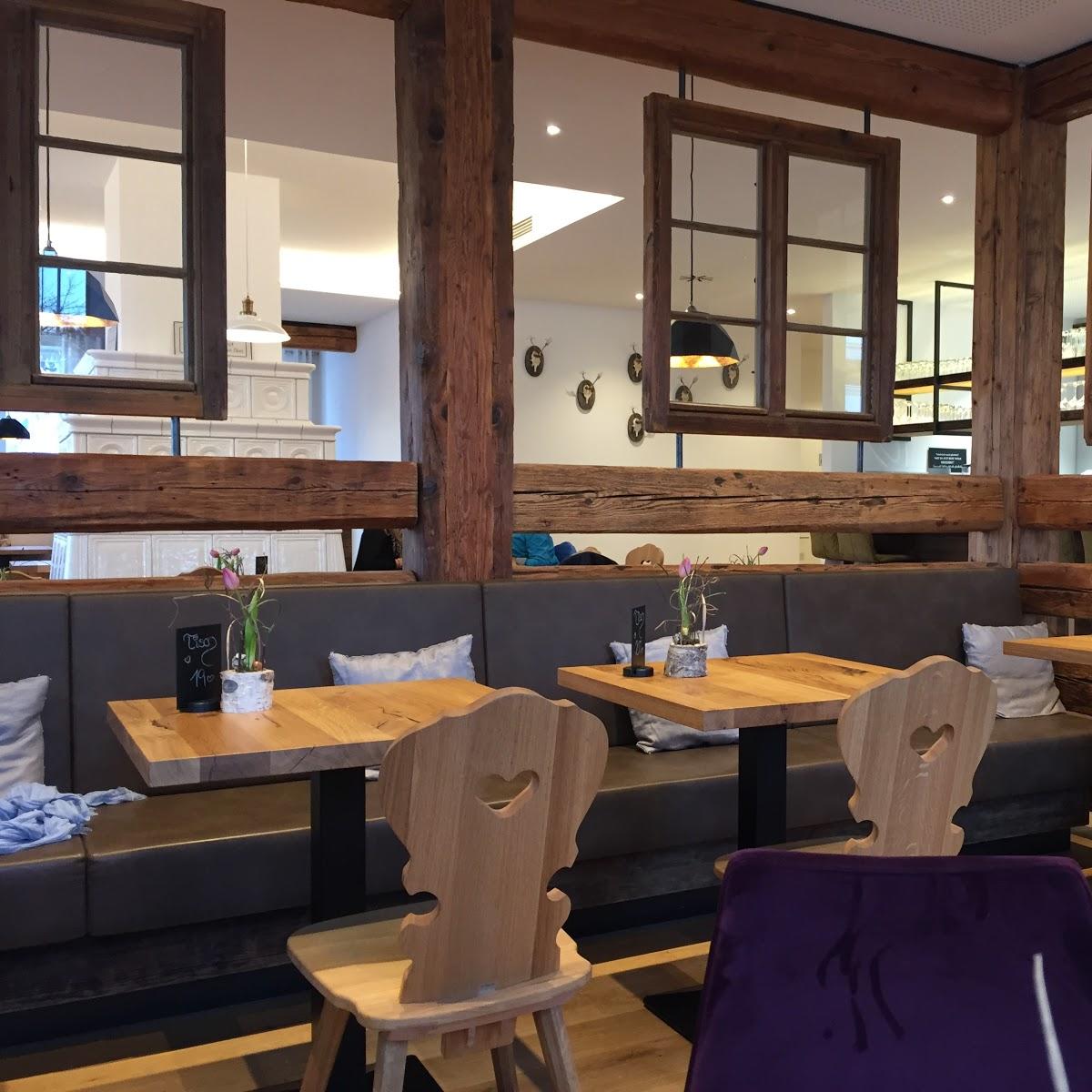Restaurant "Mariandl‘s Hofcafé" in Dasing