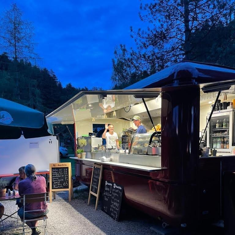 Restaurant " Timbissbude " in Bad Endorf