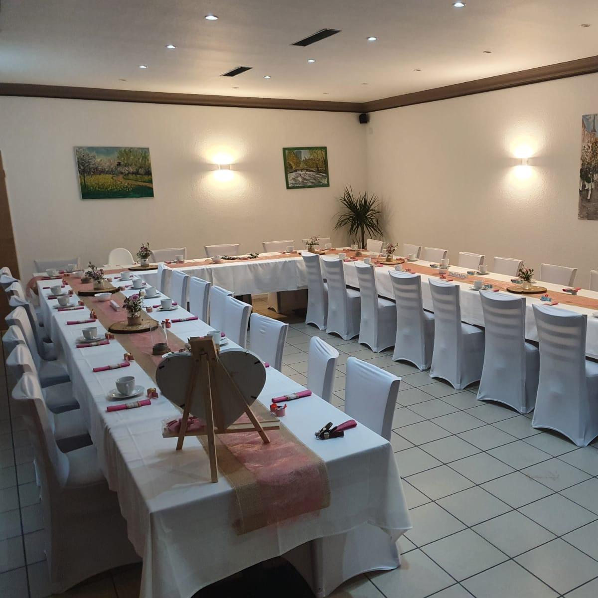 Restaurant "Wirtshaus an der Halde" in Grevenbroich