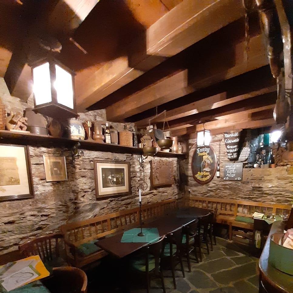 Restaurant "Stadtturm Weinkeller" in Sankt Goarshausen