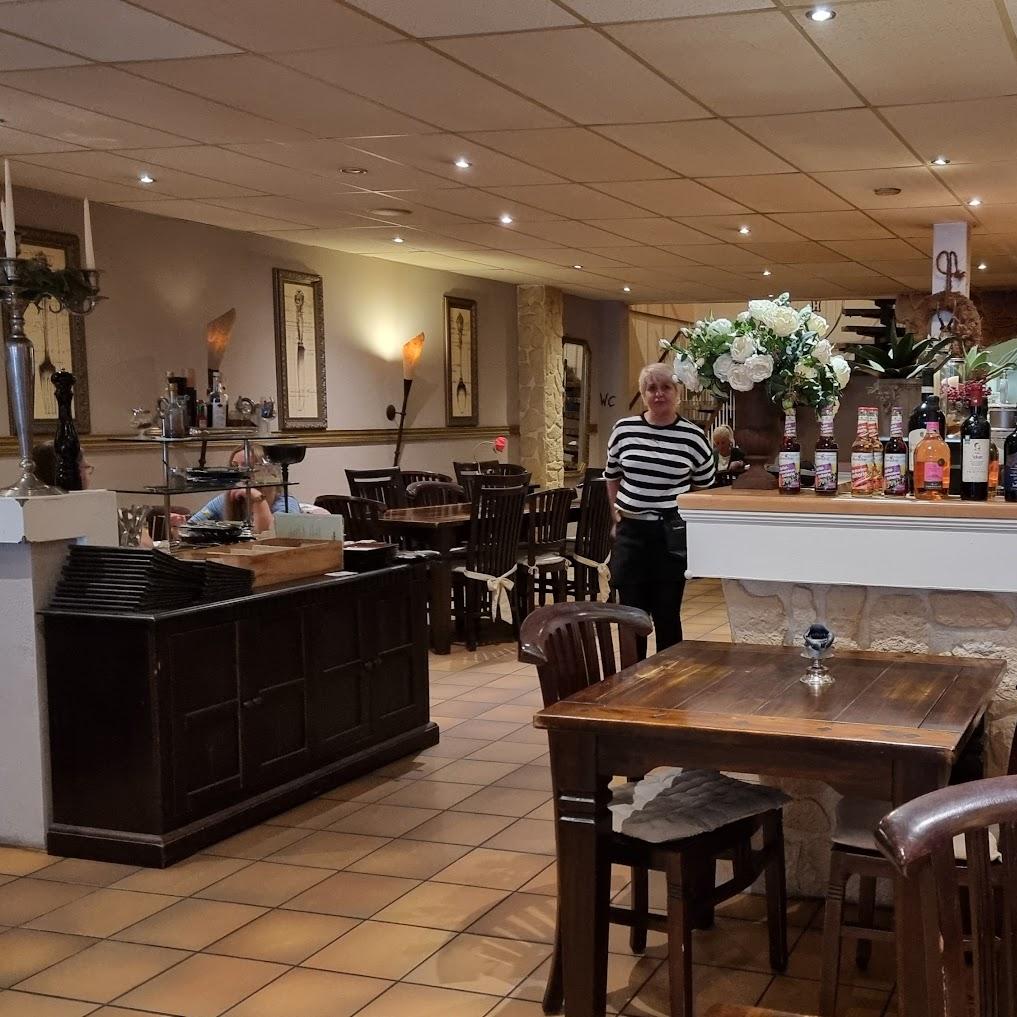 Restaurant "Feuer-Stein - Italienisches Restaurant" in Aurich