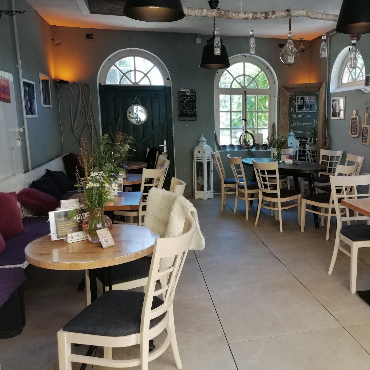 Restaurant "Hafen5 Kaffeerösterei und Kontor, Café" in Aurich