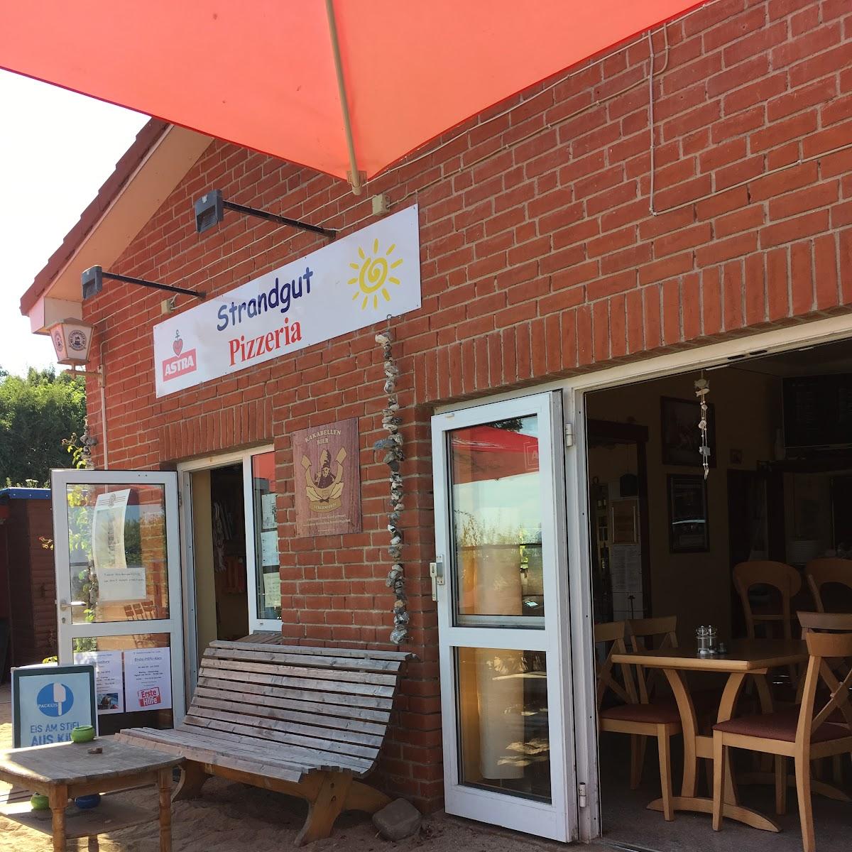 Restaurant "Strandgut Pizzeria und Cafe" in Waabs