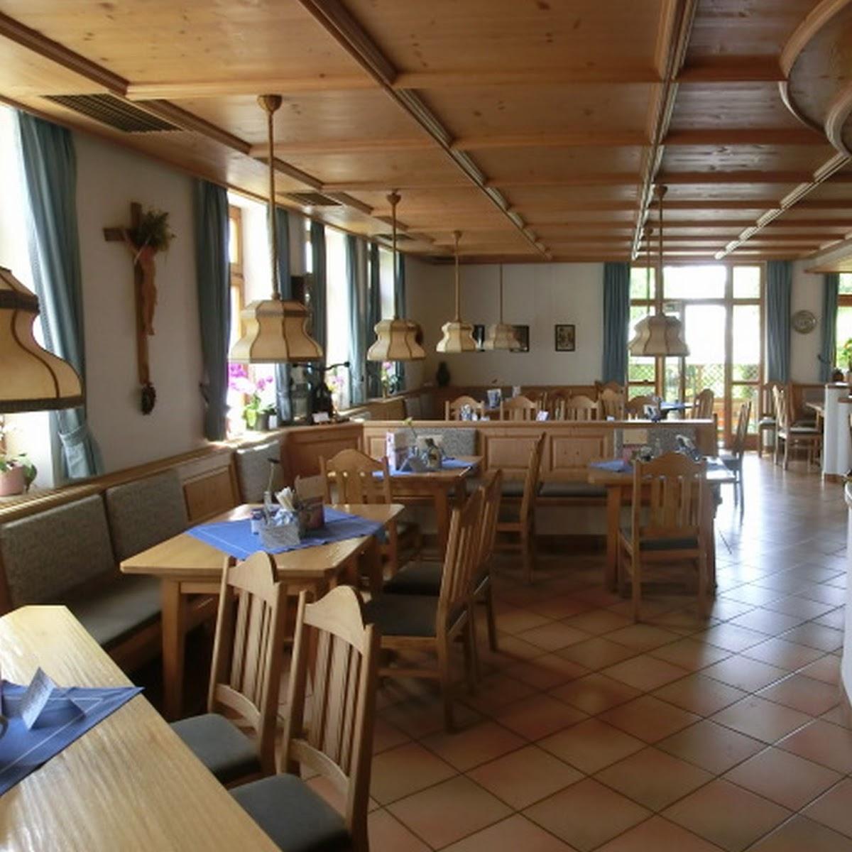 Restaurant "Kreuzhuber Johann Hotel" in Neuburg am Inn