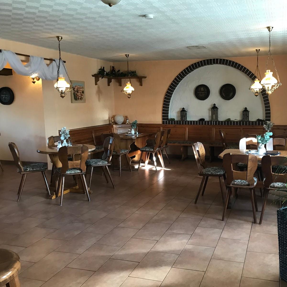 Restaurant "Gaststätte  Am Weinberg " in Greußen