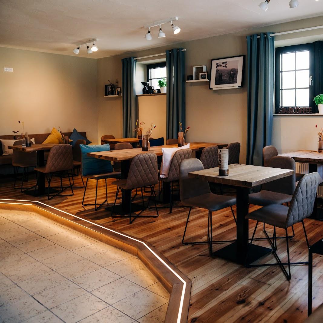 Restaurant "Gin & Coffee" in Castell