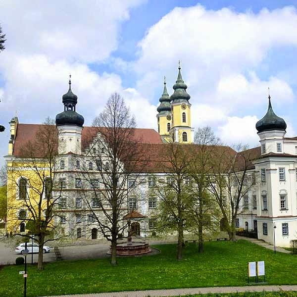 Restaurant "Jugendhaus St. Norbert" in Rot an der Rot