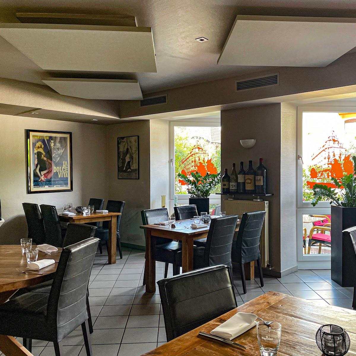 Restaurant "Via Veneto Ristorante Pizzeria Inh. Via Veneto GmbH" in Troisdorf