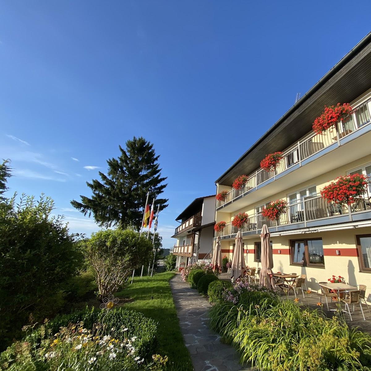 Restaurant "Marias Restaurant Pension" in Verwaltungsgemeinschaft Falkenstein