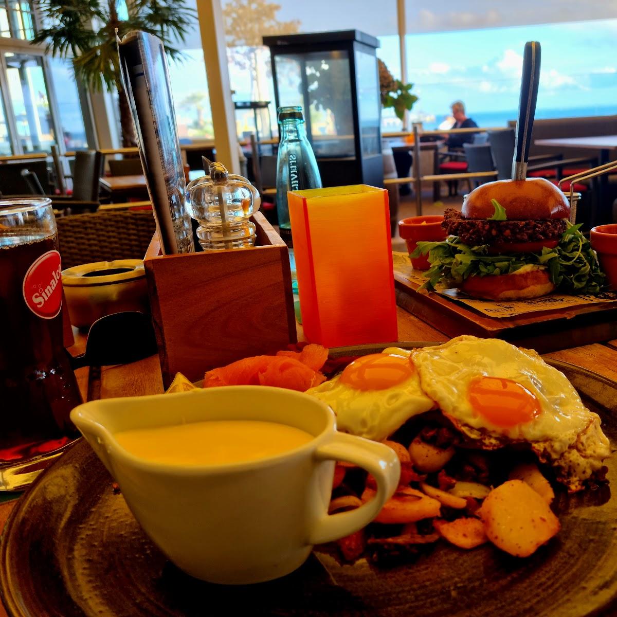 Restaurant "Strand Speiserei" in Grömitz