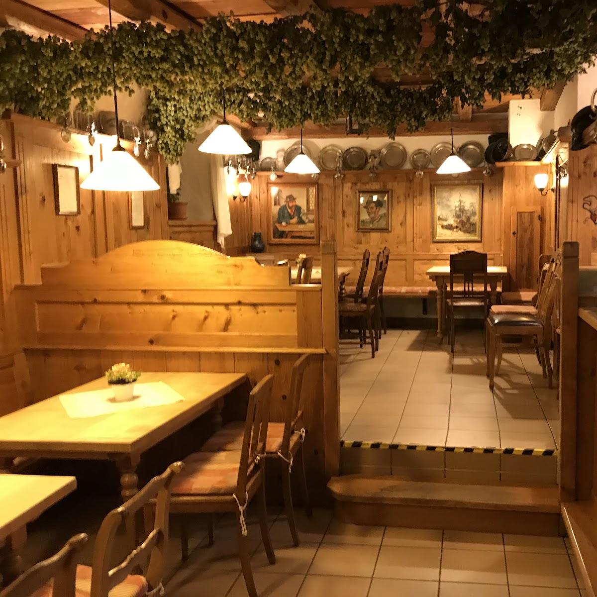Restaurant "Gasthaus Fischer zum grünen Baum" in Hallerndorf