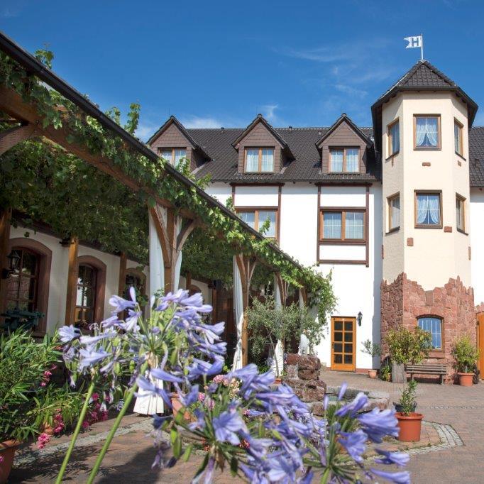Restaurant "Landhotel Hopp" in Heßheim