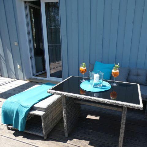 Restaurant "Läufer´s Chiemsee Holiday Home Ferienwohnung Gstadt" in Gstadt am Chiemsee