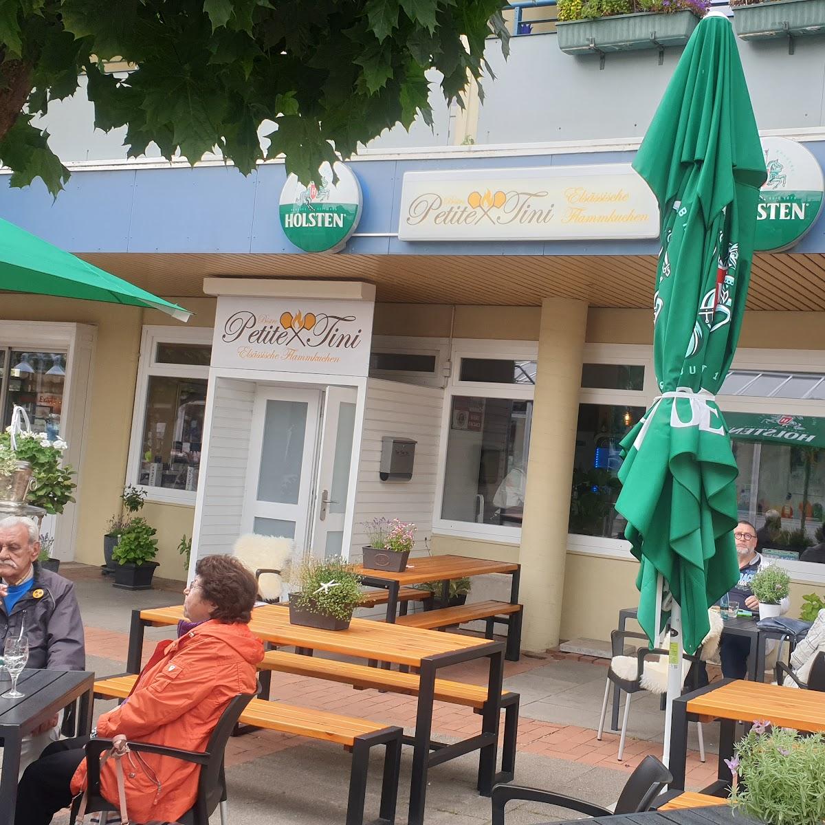 Restaurant "Bistro Petite Tini -Durchgehend Warme Küche -" in Laboe