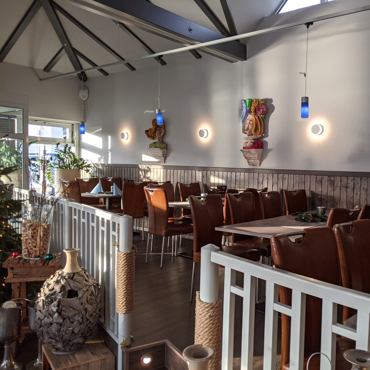 Restaurant "Pier 19 · Restaurant & Café · ancora Marina Neustadt" in Neustadt in Holstein