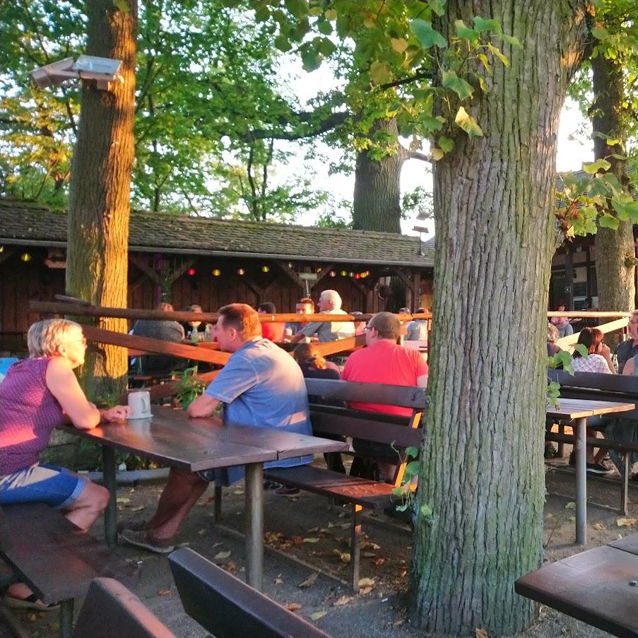 Restaurant "Bierkeller Schwarzes Kreuz" in Eggolsheim