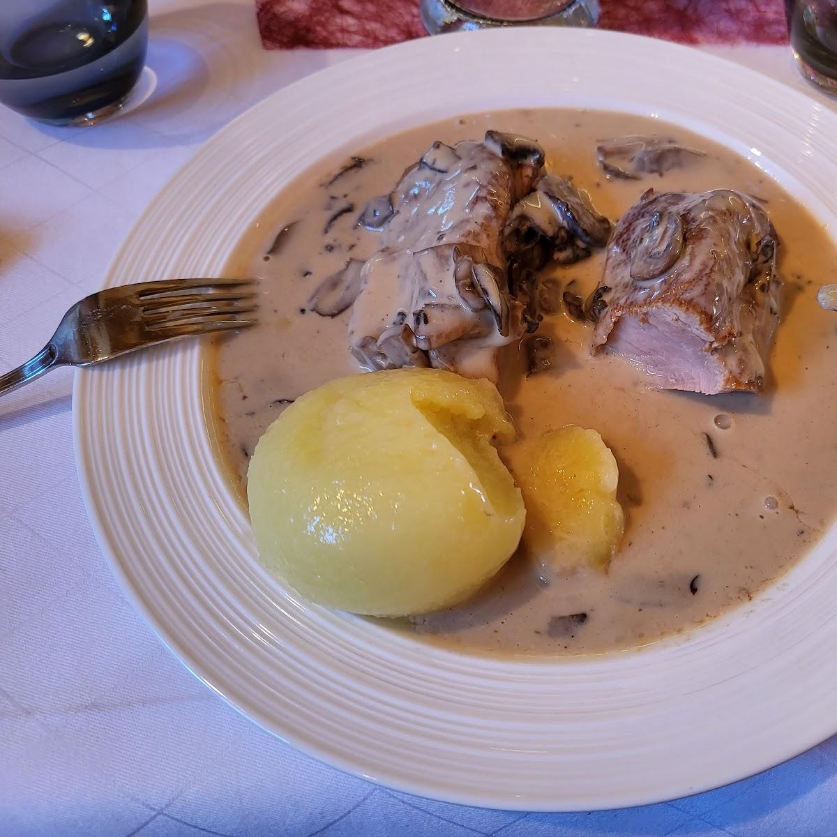 Restaurant "Klößerei Lindenhof GmbH" in Neustadt bei Coburg