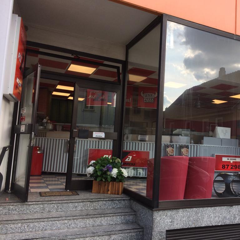 Restaurant "Pizza-Xpress" in Neustadt bei Coburg