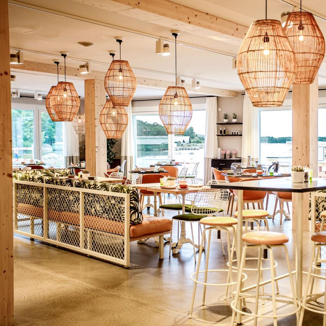 Restaurant "Bella Riva - Restaurant & Café" in Waren (Müritz)