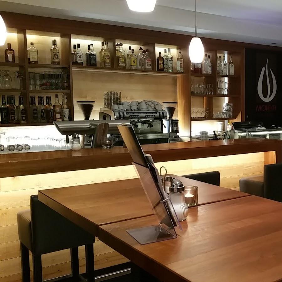 Restaurant "Café Mokka Bar" in Bruckmühl