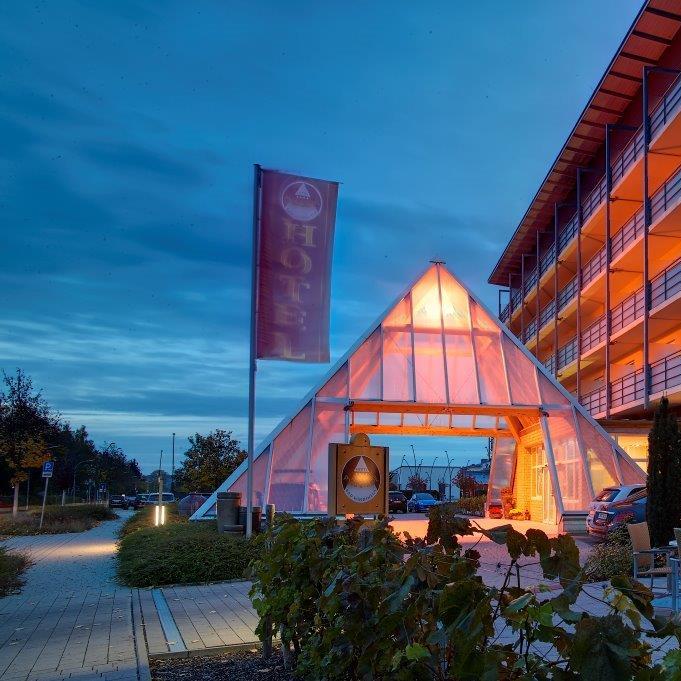 Restaurant "Kurhotel Pyramide" in Bad Windsheim