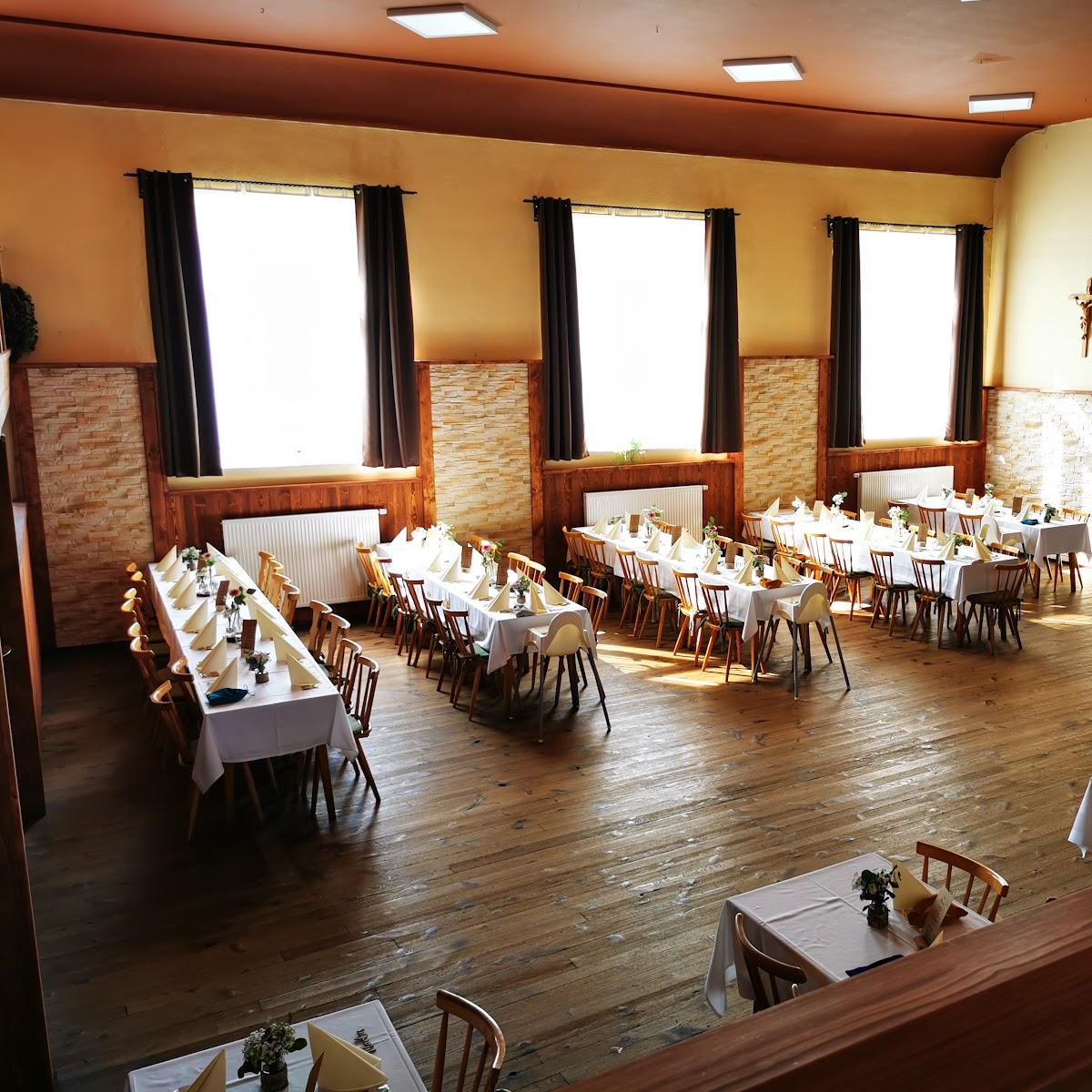Restaurant "Gasthof zur Post Inhaber: Ottilie Merdan" in Neukirchen-Balbini