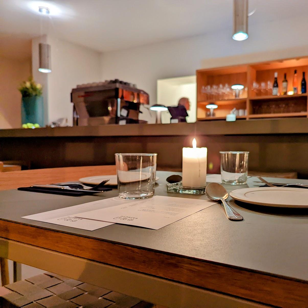 Restaurant "Sathutu" in Berlin