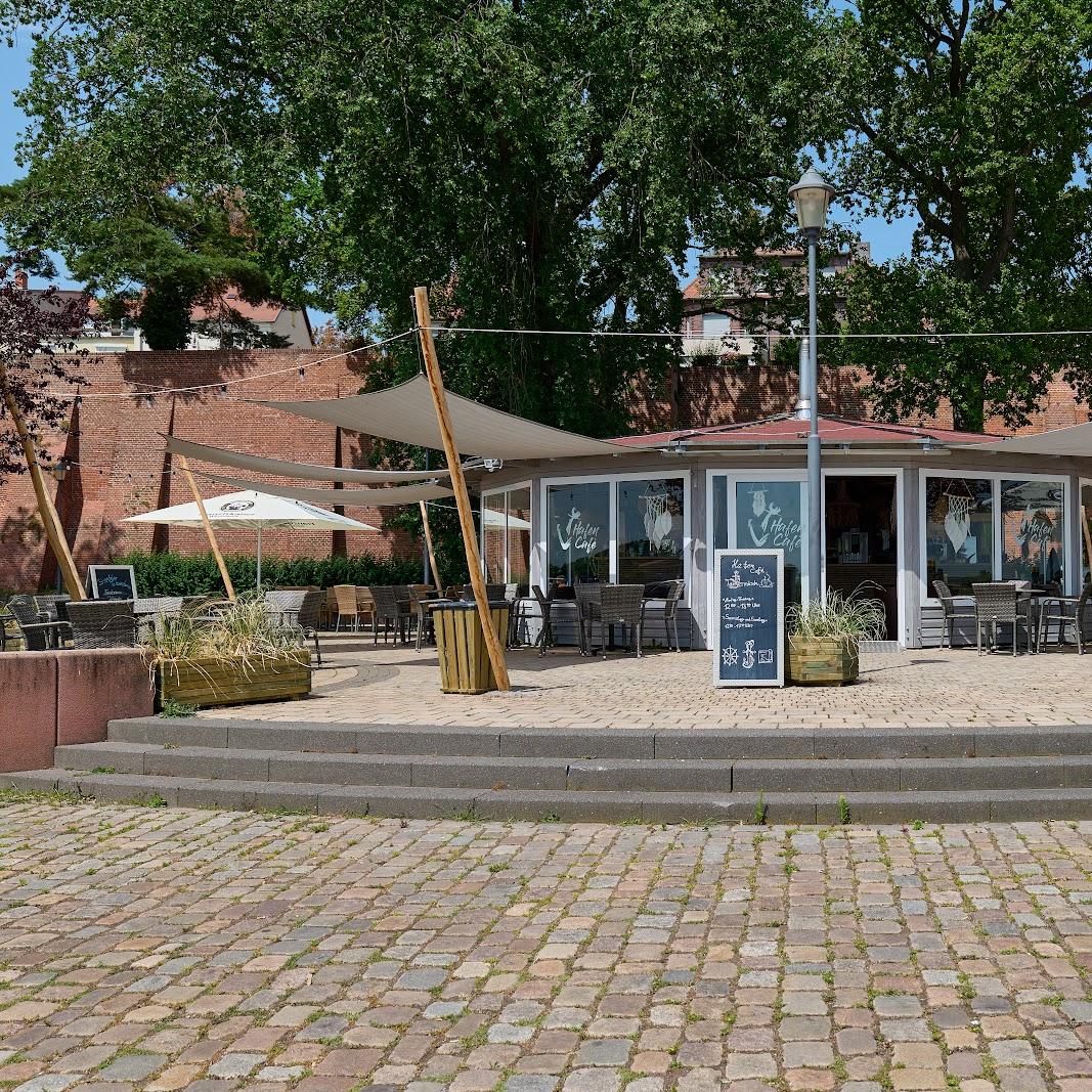 Restaurant "Hafencafé" in Tangermünde