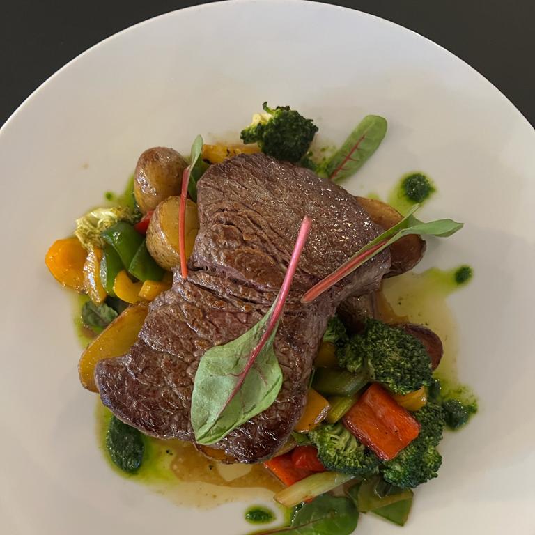 Restaurant "Restaurant Blau-Weiss | Deutsche Küche | Deutsches Restaurant" in Neu-Ulm