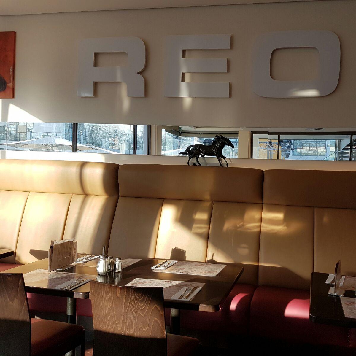 Restaurant "Reo Steakhouse" in Schenefeld