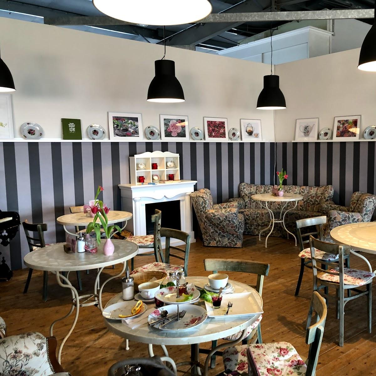 Restaurant "Café Schneeweiss im Rosenrot" in Hemmingen