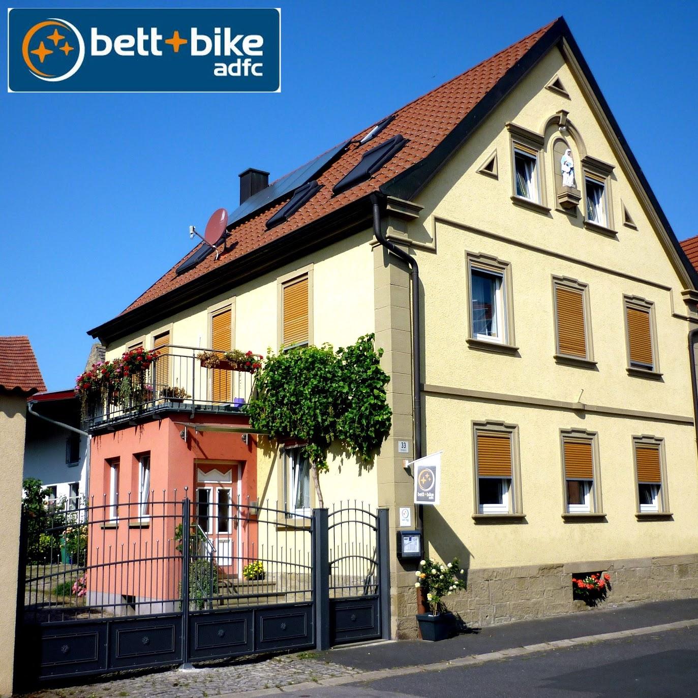 Restaurant "Gästehaus König Hergolshausen" in Waigolshausen