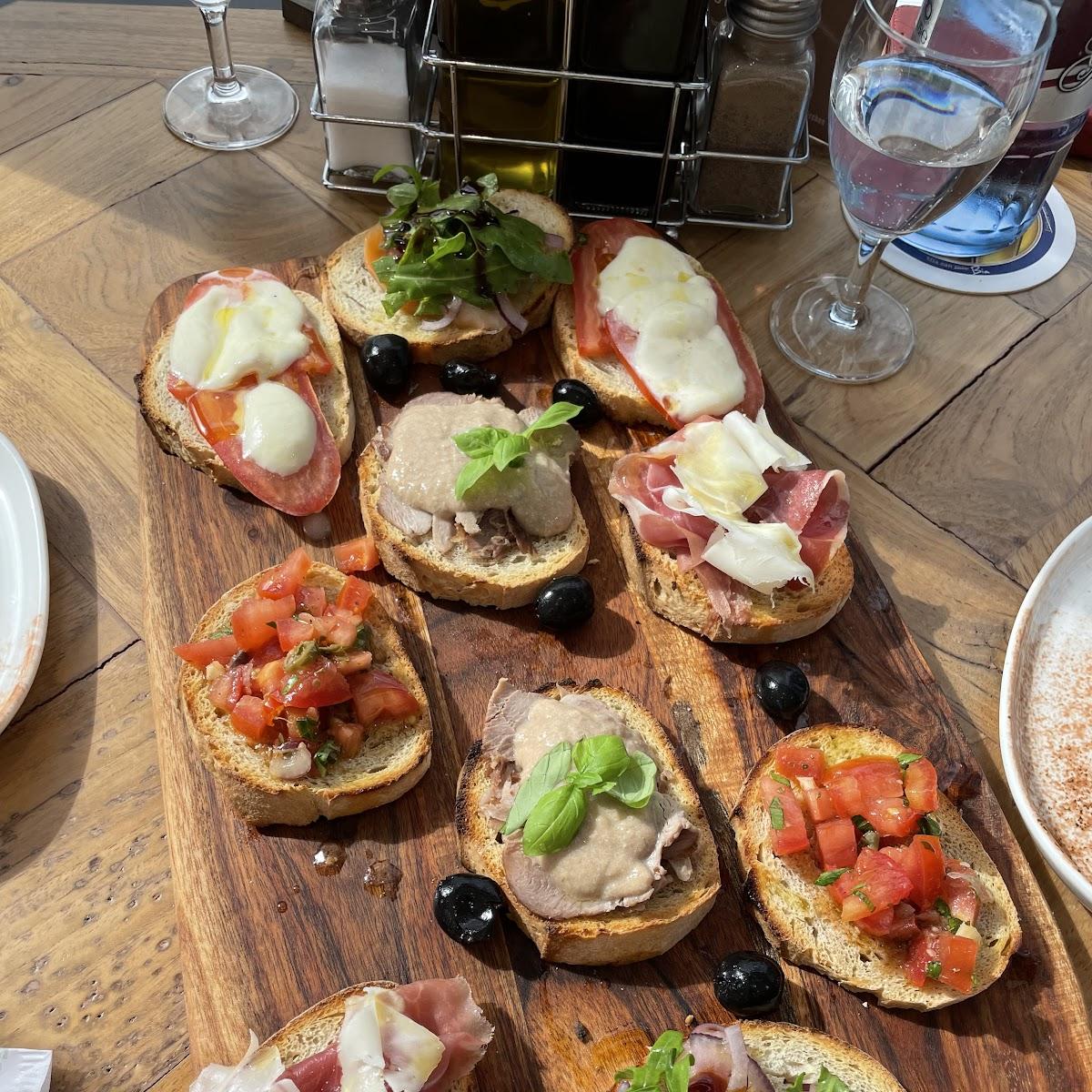 Restaurant "Bistro L´Angolino" in Pfarrkirchen