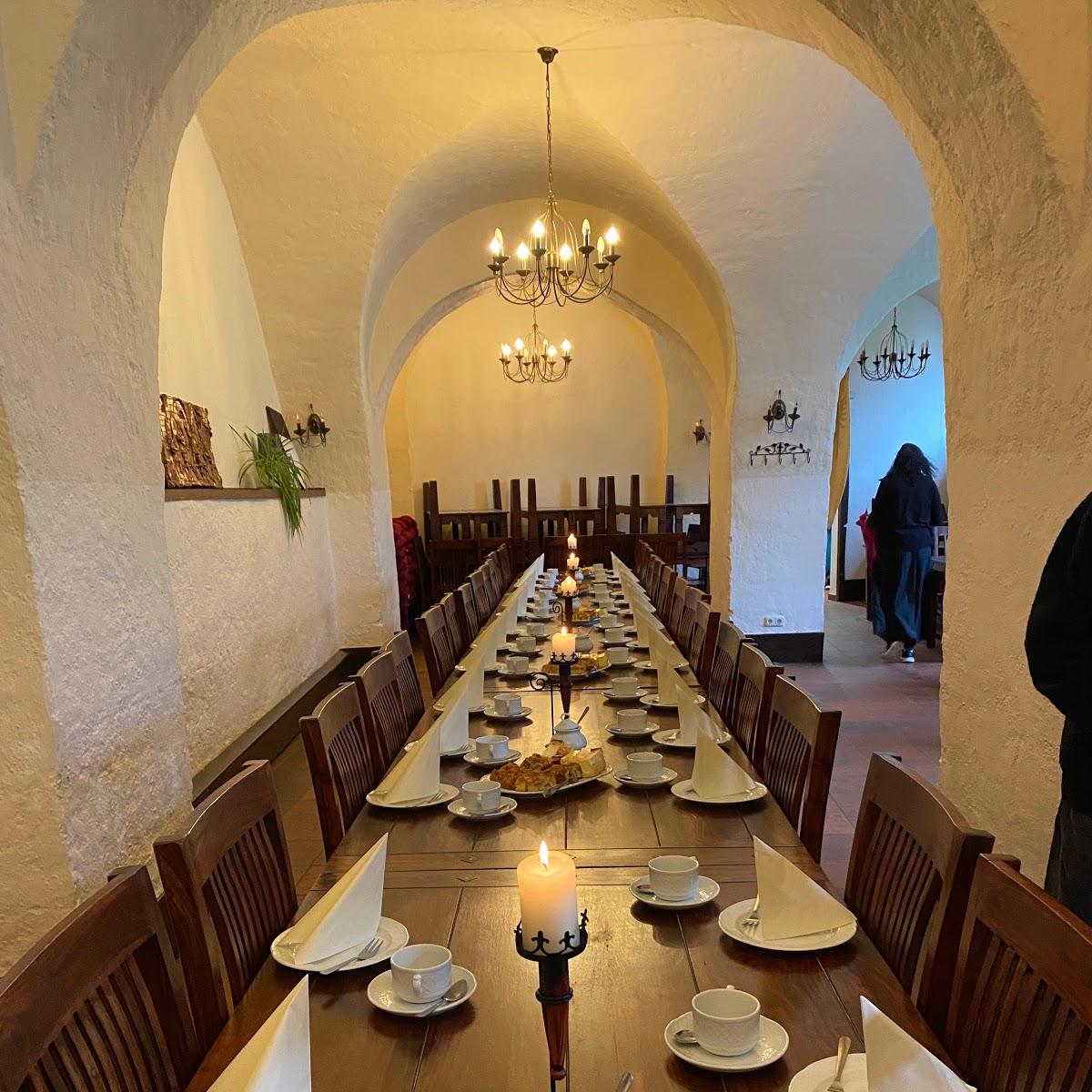 Restaurant "Burgwirtschaft Schloss Neuenburg GmbH" in Freyburg (Unstrut)