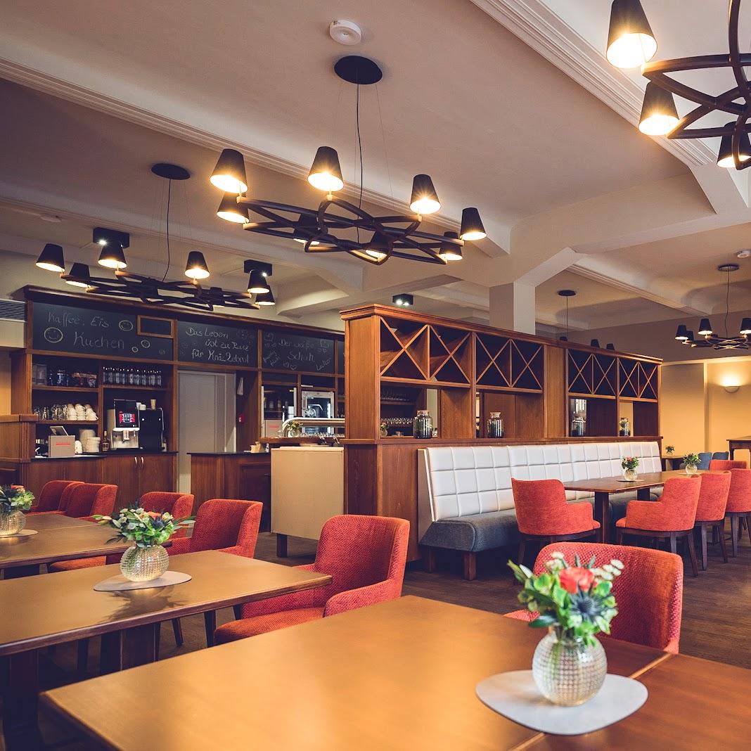 Restaurant "RöderSaal - Café - Restaurant - Hotel" in Großröhrsdorf