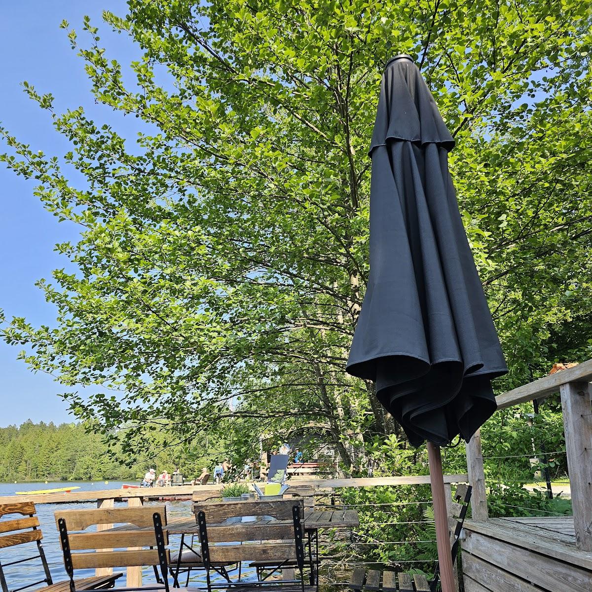 Restaurant "Restaurant Seebad Tüttensee" in Vachendorf