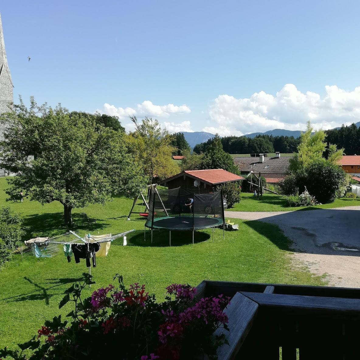 Restaurant "Oberhuber Hof" in Vachendorf